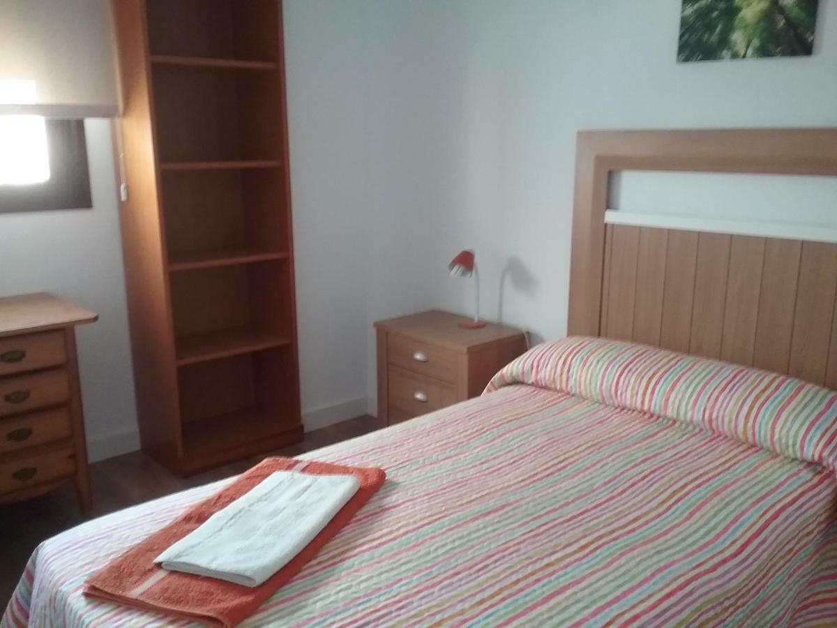 Апартаменты Apartamento Teatinos Малага Экстерьер фото